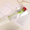 Kwiaty dekoracyjne 1PC Ręcznie robione na drutach Rose Rose Walentynki Flower Prezenta