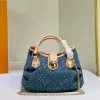 Luxurys Designer Denim Vintage Sacs à bandoulière Femmes Sacs fourre-tout Toile Cuir Sac à main Vieille fleur Sac à bras Imprimer Bourse Cross Body Gold Hardware Pouch Sac à provisions