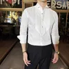 Chemises décontractées pour hommes chemises à manches longues Collier d'aile française 2023 Couleur solide d'automne Casual Blanc Black Shirt Fashion Social Banquet Tuxedo 240402