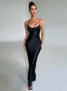 Mozision Satijnen Backless Maxi Jurk Voor Vrouwen Herfst Spaghetti Mouwloze Bodycon Lange Jurk Vestido Clubwear 240320