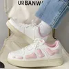 Scarpe casual semplici e versatili rosa piccole bianche 2024 moda resistenza all'usura antiscivolo primavera autunno cricket da donna