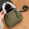 Stilvolle neue Slacker Umhängetasche, Advanced Sense Of Commuter Essential Damentasche, klassisches Buchstaben-Design, leichte Luxus-Umhängetasche