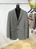 Nowi projektanci mody litera drukowania męskie męskie Blazery bawełniany liniowy mody projektant kurtki biznesowe swobodne szczupły kombinezon Blazer Men Style#A8