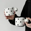 Tasses Creative Noir Et Blanc Polka Dot Tasse En Céramique Mignon Irrégulier Lait Café Petit Déjeuner Tasse Maison Cuisine Accessoires Pour Les Filles