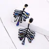 Dangle Oorbellen Elegante Zwarte Meerkleurige Hars Acrylglas Kwastje Doorboord Hoge Kwaliteit Bohemen Etnische Sieraden