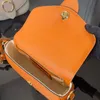 Sac à bandoulière en cuir véritable femmes sacs à bandoulière de créateur mode sac à main luxueux sac à main orange fourre-tout marque sac écharpe charme haute qualité W