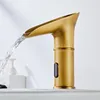 Bathroom Sink Faucets Azeta Automatic Sensor Hand Touch Cold Water Basin Faucet Deck Mounted Antique Wash Mixer Tap AT8306A