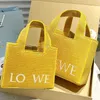 Spring and Summer New Woven Bag Handheld Tote Bag Large Capacity Photography New Favorite Holiday Shopping Bag Straw Woven Bag 240402