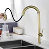 Kökskranar Dra ut kran runt Elegant Thin Sink Water Mixer Tap med lägen Switch