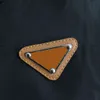 Designer Jacket Women Brand Dameskleding Leerjas Fashion Triangle Logo lange mouwen zipper damesjas april 03