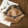 Chapeaux à bord large Herburn Retro Style doux plié d'été Femmes Paille de paille Voyage Holiday Protection du soleil