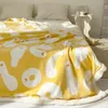 Blankets Cartoon Cute Duck Cream Fleece Blanket Modern Simple Sofa All Seasons Universal Lamb Lunch Break