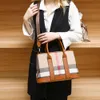 Şık Lüks Straddle Bag Hong Kong Yeni Moda Orijinal Deri için Satın Alma Temsilcisi Büyük Kapasite Damalı Tote İşe Gidiş Çok yönlü Bir