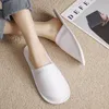 Wholesale Disposable Slippers Guests Slipper Hotel Room Slippers for Man Woman