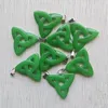 Colares pendentes Triângulo Hollow Triângulo de boa qualidade Jades malaios pingentes para jóias fabricando 8pcs/lote por atacado