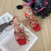 2024 Summer Luxury Designer Fashion Stud Sandals 7 см. Бликованные заклепки заклинание подлинные кожаные насосы Ladies Sexy High Heels Fash