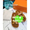 Oran Sandals Summer Leather Slippers en cuir authentique ne peut pas le placer en mignon Second Oncle Shoes Slippers Les femmes portent des pantoufles à l'extérieur de 24hl