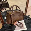 Cross Body Home Fashion Handheld Маленькая сумка для женщин 2023 Новая осень/зимняя пригородная универсальная бейсбольная толпа Crossbody H240409