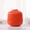 Vases modernes minimalistes de bureau de bureau Ornement en plastique Flower Flower Pot Anti-Drop haut de gamme de décoration intérieure