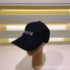 Nouvelle famille CE Cellins Baseball Hat Mens and Womens Fashionable and Minimalist C-Letter Broidered Suncreen Hat Match Family Couple Duck Tongue Duck Tongue