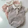 Rompers 8480 Newborn Clothes 2024 Summer New Baby Boys Bodysuit Polo Neck Striped One Piece Clothes Short-sleeved Climbing Clothes L240402