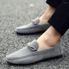 Lässige Schuhe trendige Mode -Herren -Slipper Frühlingssommer- und Herbst -Herren bequemer Gummi -Mann männlich