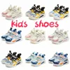 Girls Enfants Chaussures pour enfants tendance Sneakers décontractés Black Sky Blue Pink White Chaussures Tailles 27-38 P0SC #