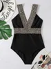 Kvinnors badkläder Bikini 1-stycke baddräkt Kvinnor V-ringning axelband Sexig rygglös tryckt kvinnor Swimsuit Beach Vacation Spring/Summer Fashion Set J240403