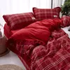 Ensembles de literie super chauds Ensemble de coton Velvet Bed Baby Coral Cashmere Drevet Cover Sceau d'oreiller