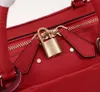 Luxurys Designer Umhängetaschen Männer Frauen echte Lederkissenbeutel Handtaschen Lady Classic Capacity Geldbörsen Totes Taschen Brieftaschen C11 für rot