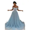 Robes de fête Aleeshuo Gorgeous Sky Blue A-Line Prom Appliques Shiny Appliques perles de graduation sans bretelles Robe de soirée