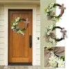 Decoratieve bloemen krans met kruis -Erustische grapevine boogdecoraties paasdecoratie paasdecoratie