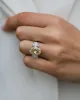 Ringar Jovovasmile Moissanite Ring 7Carat 13x9.25mm Canary Old Mine Cut 9K 14K 18K Yellow Gold Band med 1,5CT 7*6mm Cushion Side Gems
