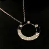 Cartrres de créateurs Nacklace Simple Set Pendant Kajia Single Ring Big Cake Collier plaqué 18k Rose Gold Chain Fashion Volyme 6 Diamond Love