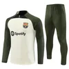 Topp 2024 2025 Madrid Camisetas de Soccer Jersey Training Suit Ferran Pedri 23/24/25 Barcelonas Half Zip Men and Kid Set Barca Football Tracksuit Outfit tröja Uniform