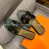 24% KORTING Designerschoenen Normale versie van pantoffels met steenpatroon voor snoepkleurige damesbovenkleding met rechte pantoffel