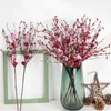 Fleurs décoratives Chzimade Love Berry Branch Festival Decoration Artificial Red Flower Bundle Home 2024 Année