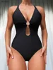 Roupas de banho femininas sexy pretas para costas de banho mulher 2023 One Piece Swimwear Vech pescoço Hollow Out Bathers Bathing Suits Monokini Swim Beach Wear Y240402