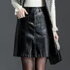 Zuzk Fall Winter Dames Pu Leather Sexy Rok Black Coffee Simple Elegant Short Bodycon Rok Boot Rok 2024 240326