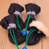 Protezioni di scarpe abbigliamento per cani per il giorno piovoso invernale non colpisci le suole per scarpone cucciolo con la chiusura della corsetto esterno