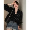 Blusas femininas coreanas chiques de primavera vintage camisas de colarinho de gola com design de pontos