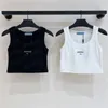 Cartas de camiseta de tanque recortadas Vestimra de diseñadores para mujer ropa sin mangas deportivas Tops Topas de verano Tamisetas