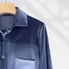 Preguiçoso e elegante elegante.Camisa de veludo dourada azul cinza para mulheres.Spring New Polo Collar Pocket Women