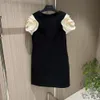 패션 유럽 브랜드 블랙 짧은 꽃잎 소매 미니 드레스