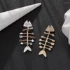 Brincos de garanhão fabricante de areia para jóias femininas Acessórios femininos de peixes vintage Squeleto de moda Jóia de moda Girl 2024
