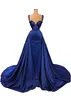 아프리카 Duabi Arabic Royal Blue Elegant Sheath Prom Dreess Long Black Girls Spaghetti Straps Court Train 여성 공식 이브닝 파티 가운 Robes Custom