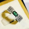 Wedding Rings Huitan Fancy Leaf Band Oval Green Cubic Zirconia For Women 2024 Exquisite Finger Accessories Fashion Jewelry