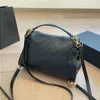 Women Casual Business Ryggsäck Luxury Märke bärbar axelväska klassisk diamantplädsläder läder väska designer skolväskor handväska crossbody b