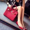 Echte lederen BK Designer Handtas Laag Cowhide Bag Grote capaciteit Netto Red Large Bag High-end draagbare tas Bruid bruid bruid