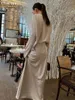 Arbetsklänningar Clahuscive Casual Khaki Satin 2 Piece Set Women Outfit 2024 Fashion Long Sleeve Shirt med höga midjekjolar Set Streetwear